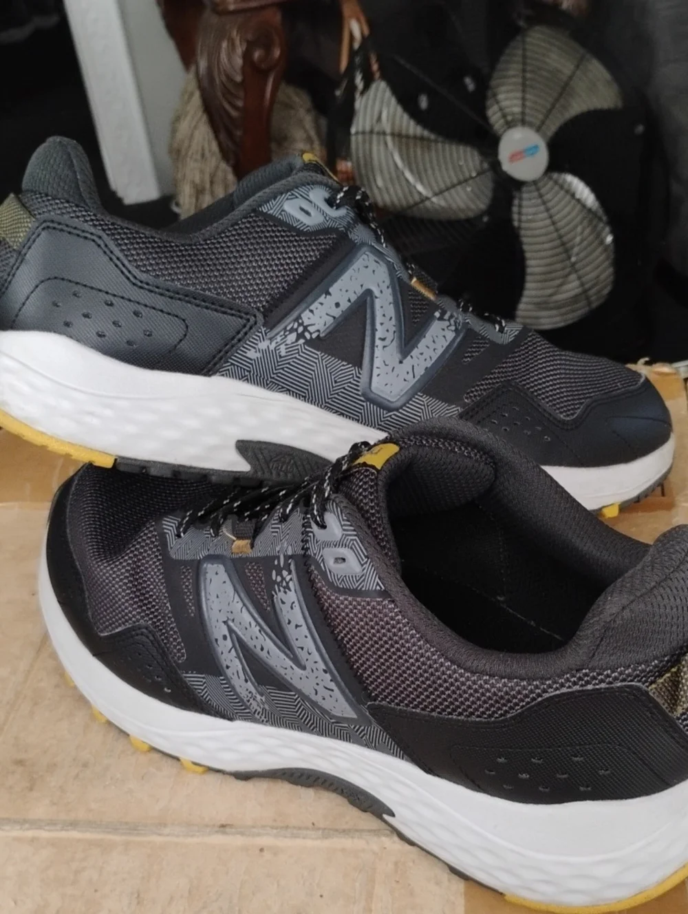 New Balance T410 Trail Shoes